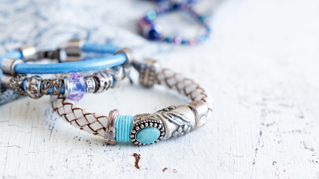 Types of Animal Lover Jewelry Exploring Different Styles and Designs