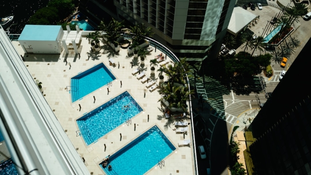 Overview of Pool Maintenance Services Available in Delaware