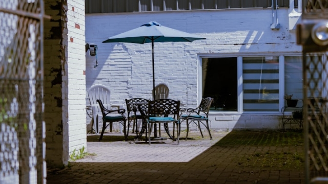 Types of Durable Pool Deck Materials